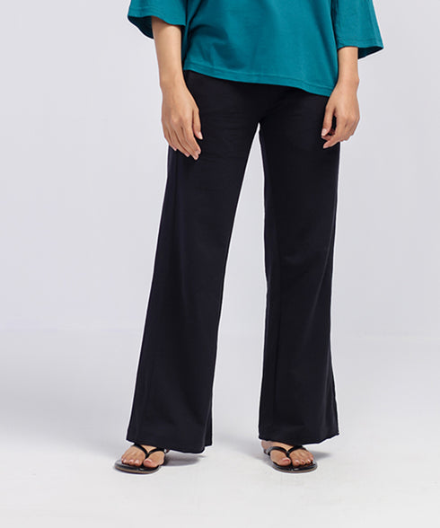 Women's Raw Hem Flare Pants